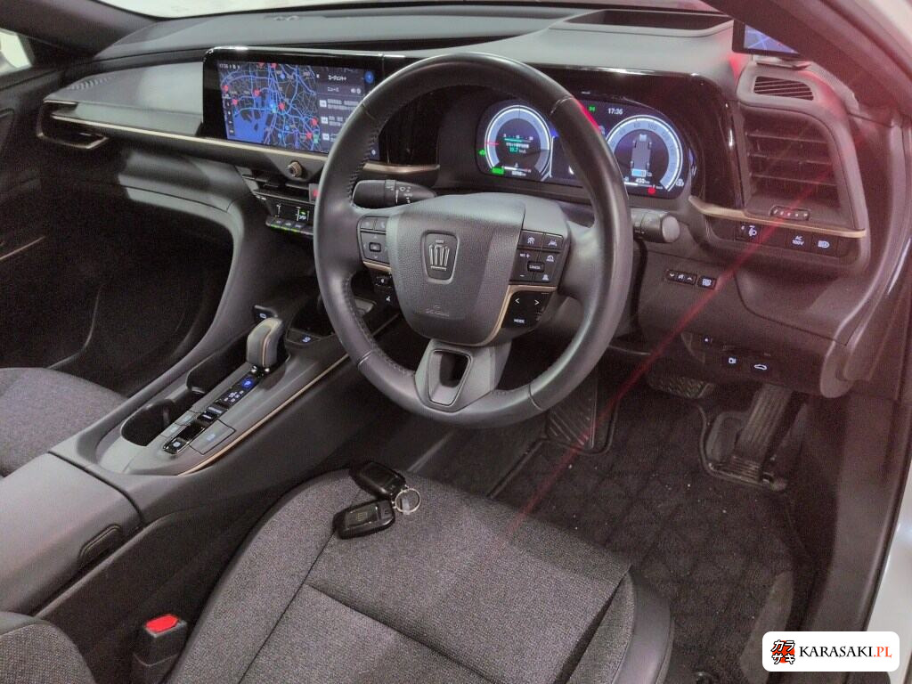 Toyota Crown Crossover 2023 z aukcji japońskiej
