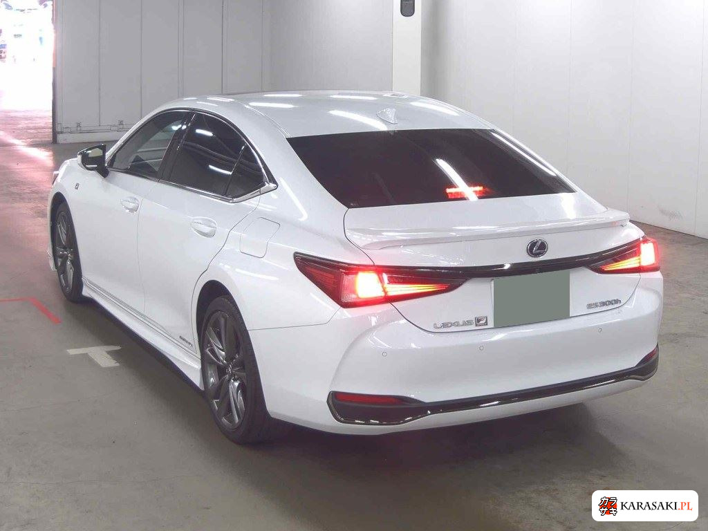 Lexus Es 2019 z aukcji japońskiej