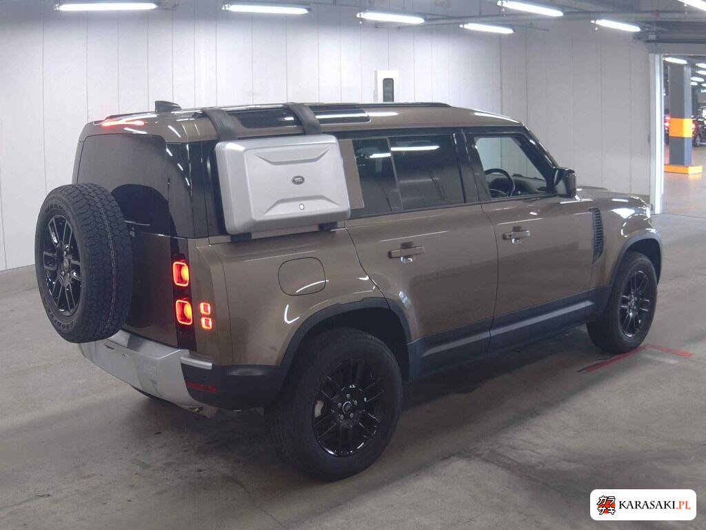 Land Rover Defender 2023 z aukcji japońskiej