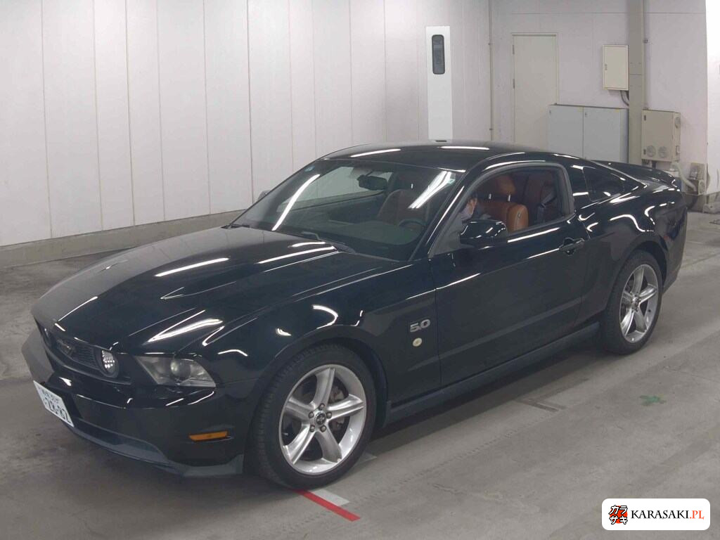 Ford Mustang 2010 z aukcji japońskiej
