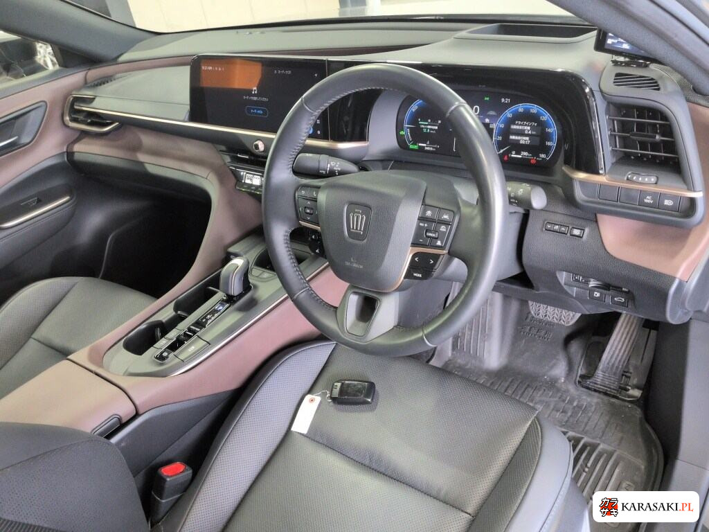 Toyota Crown Crossover 2024 z aukcji japońskiej