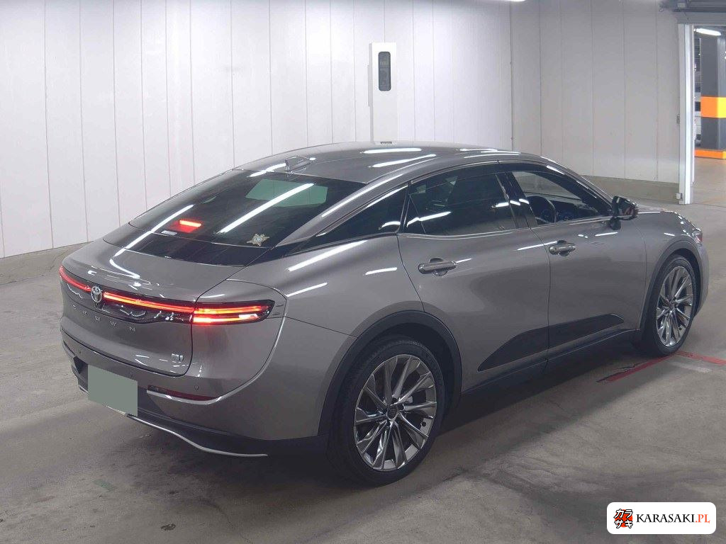 Toyota Crown Crossover 2024 z aukcji japońskiej