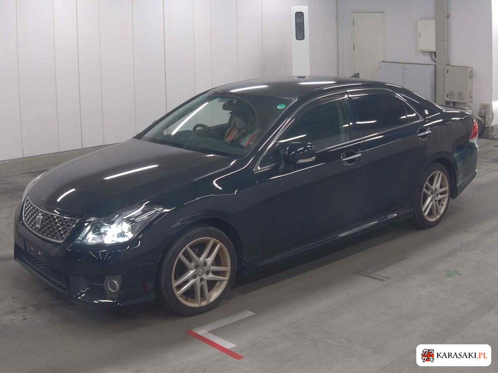 Toyota Crown 2010 z aukcji japońskiej