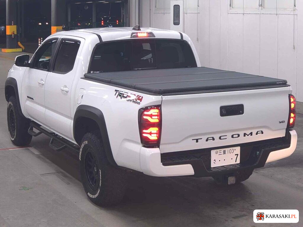 America Toyota Tacoma 2020 z aukcji japońskiej