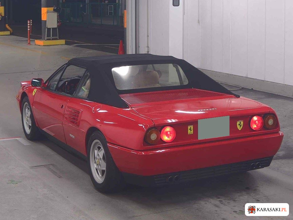 Ferrari Mondial 1994 z aukcji japońskiej