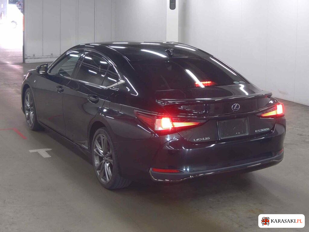 Lexus Es 2019 z aukcji japońskiej
