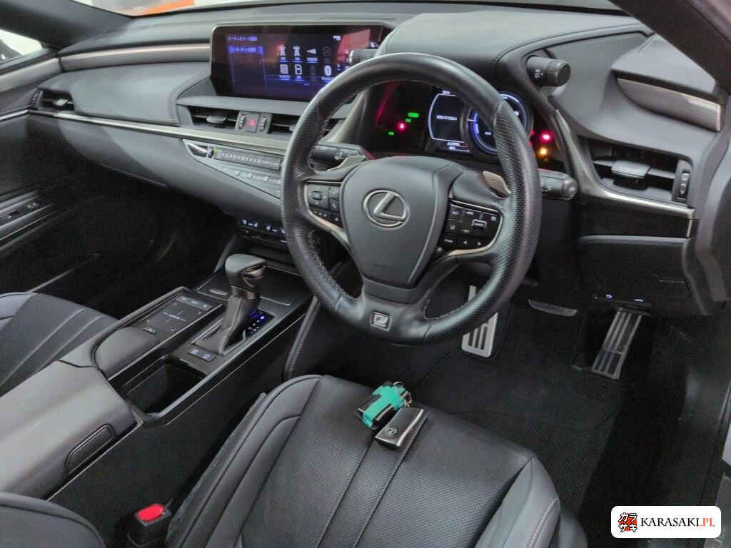 Lexus Es 2021 z aukcji japońskiej