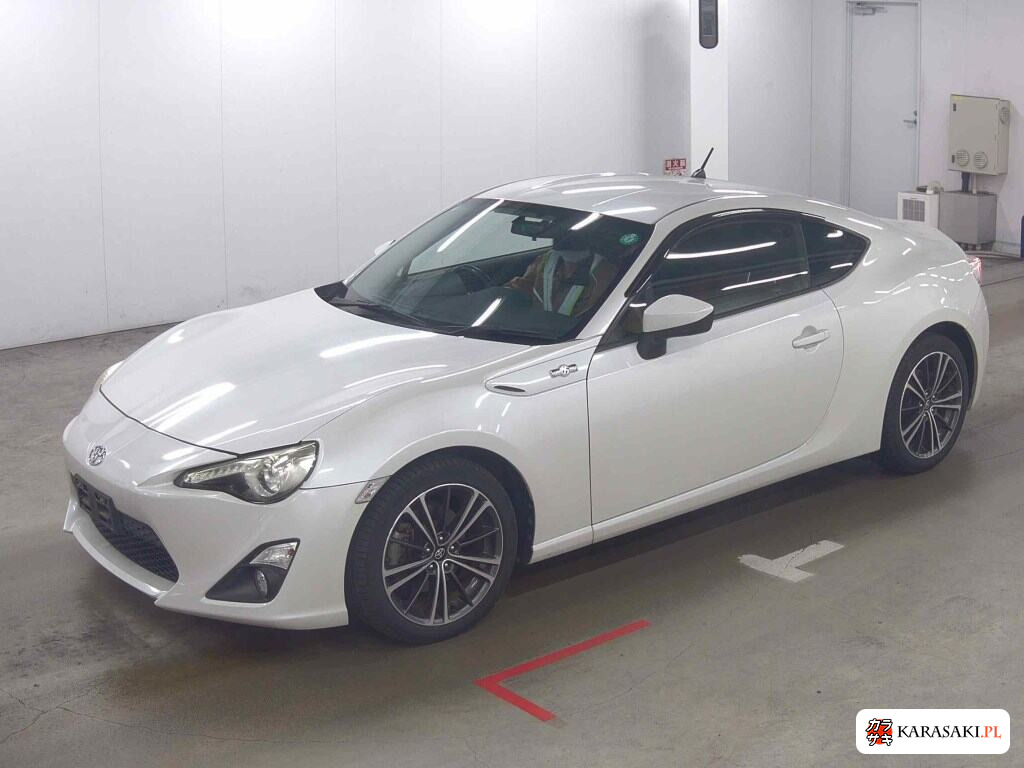Toyota 86 2013 z aukcji japońskiej