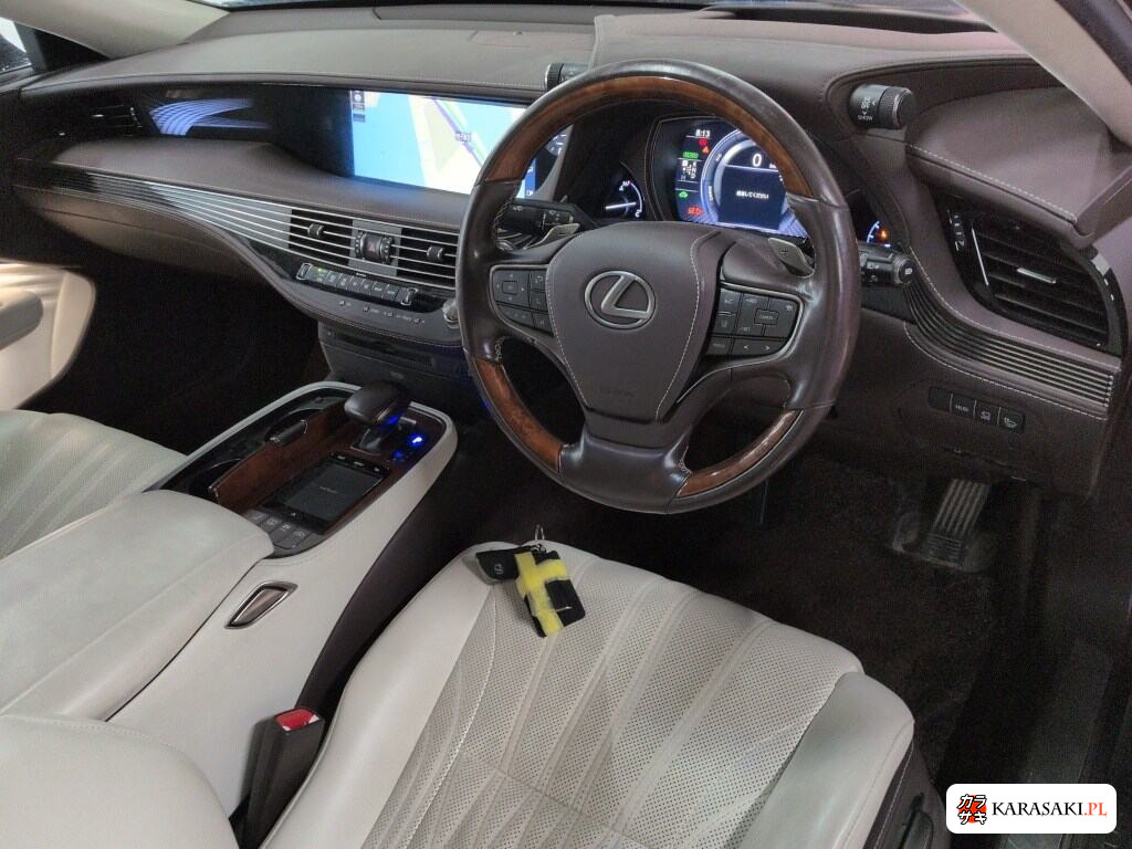 Lexus LS 2017 z aukcji japońskiej