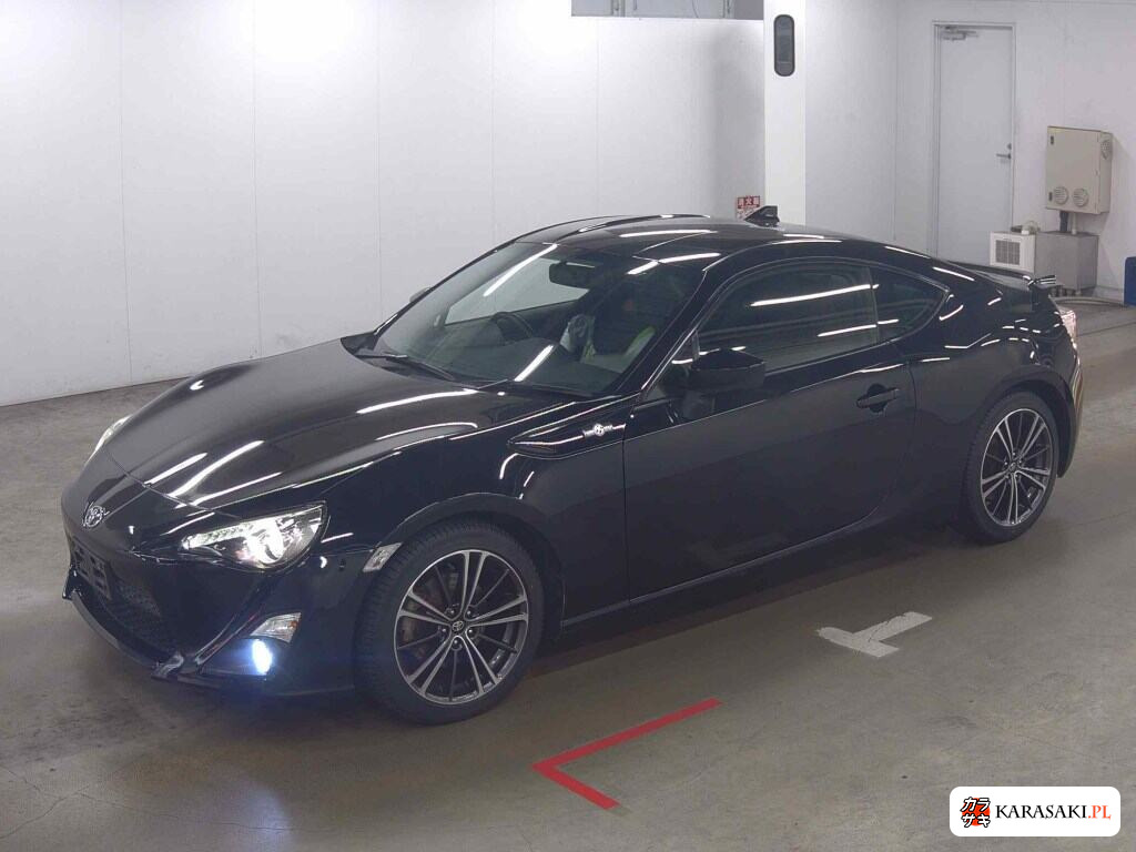 Toyota 86 2015 z aukcji japońskiej