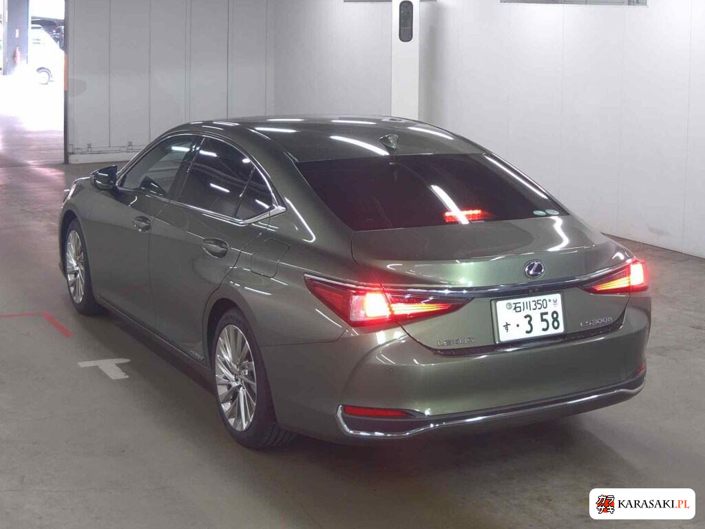 Lexus Es 2019 z aukcji japońskiej