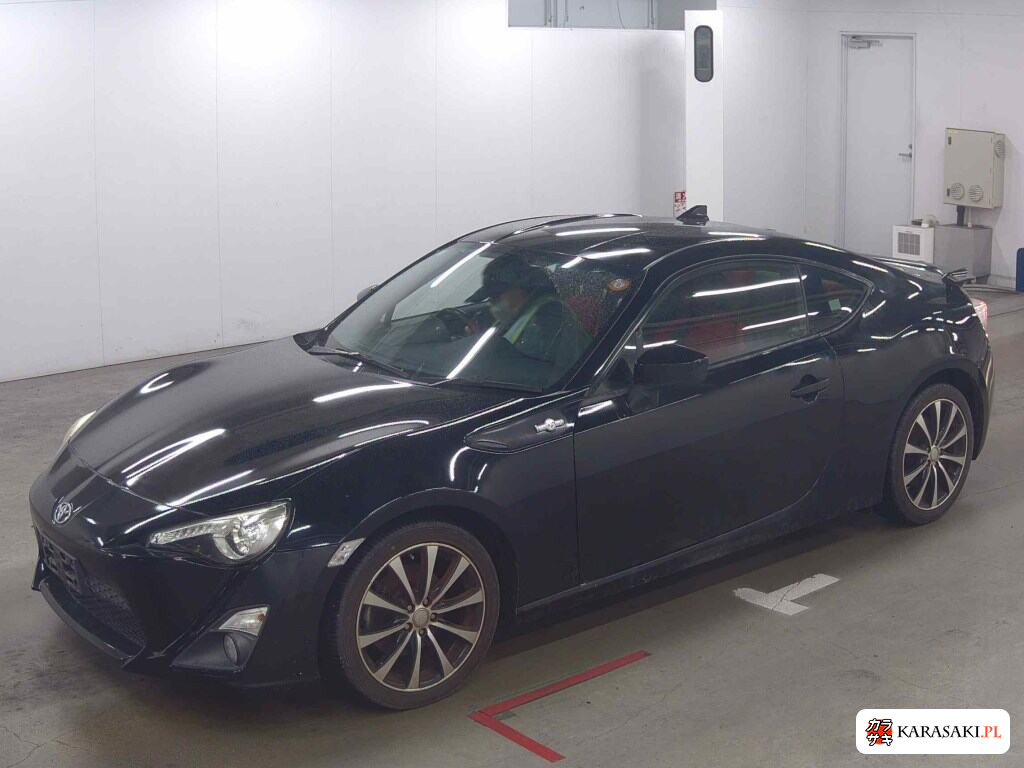 Toyota 86 2015 z aukcji japońskiej