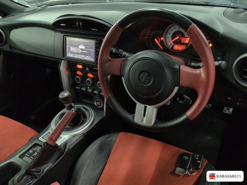 Toyota 86 2015 z aukcji japońskiej