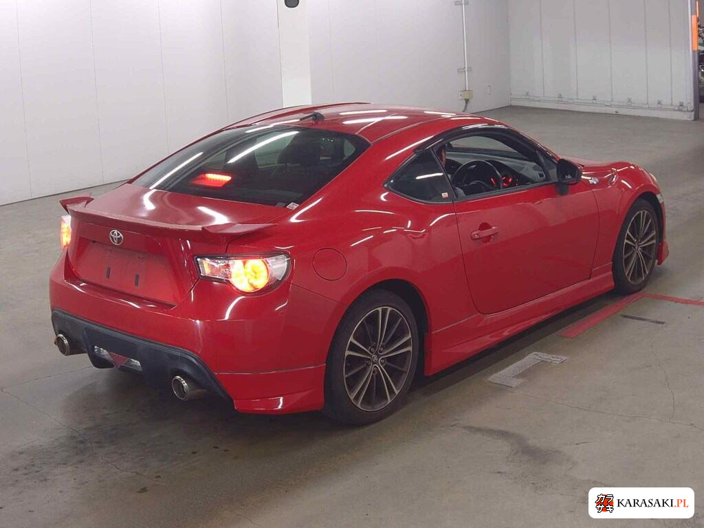 Toyota 86 2013 z aukcji japońskiej