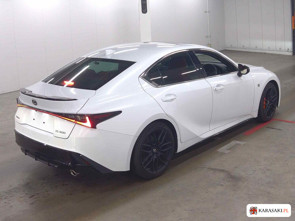 Lexus Is 2021 z aukcji japońskiej