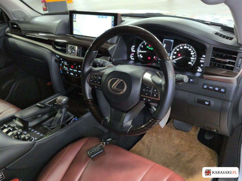 Lexus LX 2018 z aukcji japońskiej