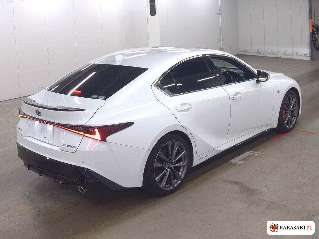 Lexus Is 2020 z aukcji japońskiej