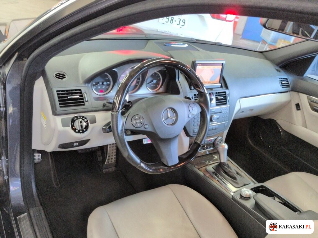Mercedes-Benz C-Class z aukcji japońskiej
