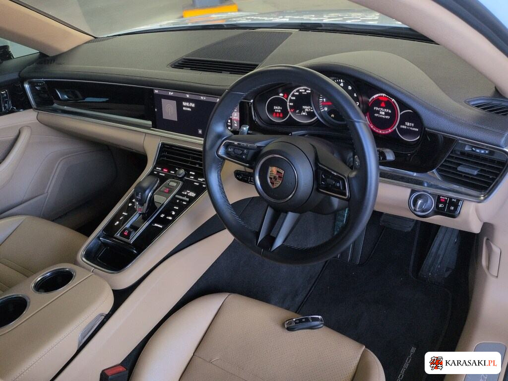 Porsche Panamera 2021 z aukcji japońskiej