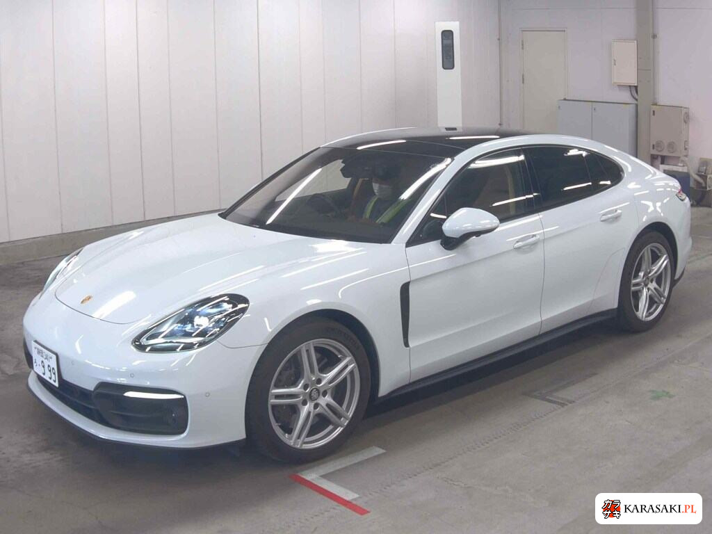 Porsche Panamera 2021 z aukcji japońskiej
