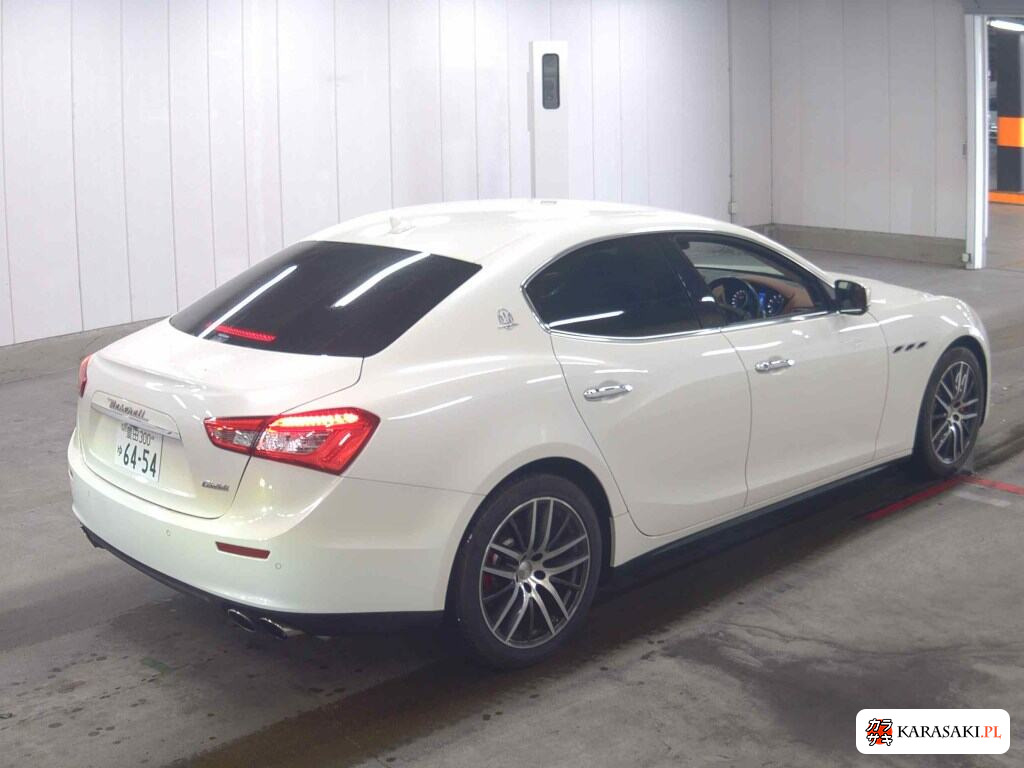 Maserati Ghibli 2015 з японського аукціону