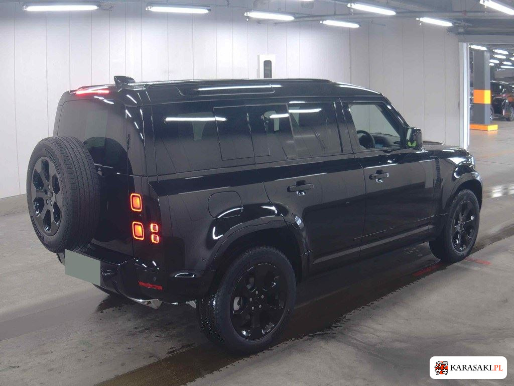 Land Rover Defender 2026 z aukcji japońskiej