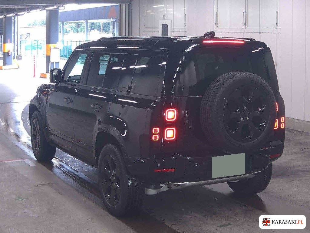 Land Rover Defender 2026 z aukcji japońskiej