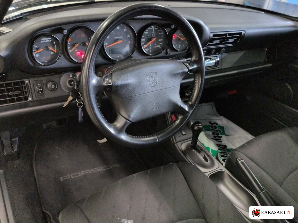 Porsche 911 1995 z aukcji japońskiej
