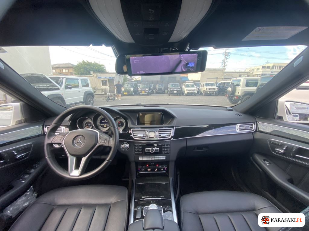 Mercedes-Benz E-Class 2013 z aukcji japońskiej