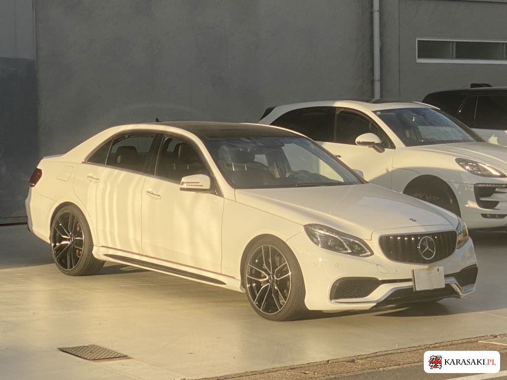 Mercedes-Benz E-Class 2013 z aukcji japońskiej