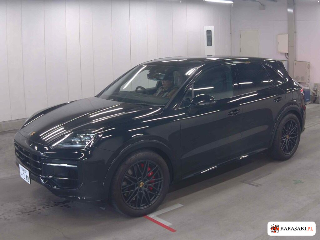 Porsche Cayenne 2024 z aukcji japońskiej