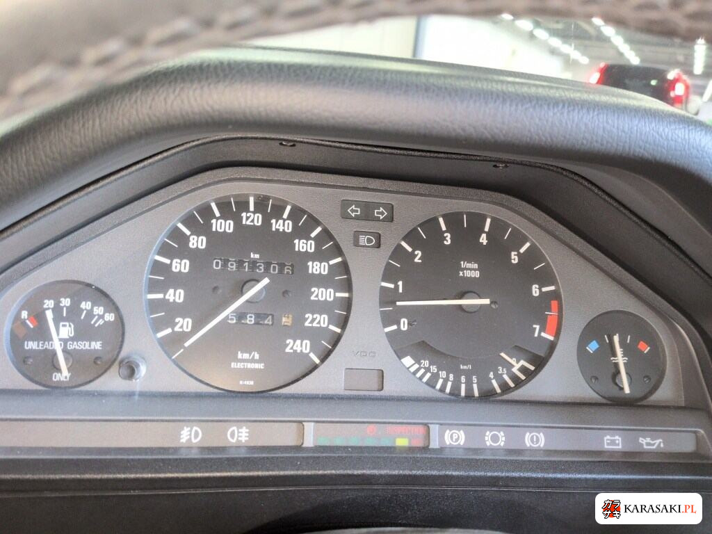 BMW 3 Series 1990 z aukcji japońskiej