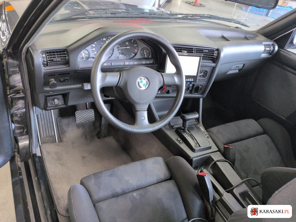 BMW 3 Series 1990 z aukcji japońskiej