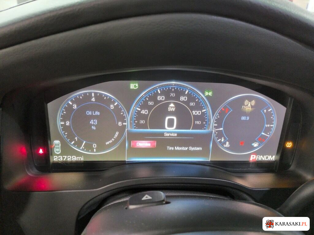 Cadillac Escalade 2016 z aukcji japońskiej