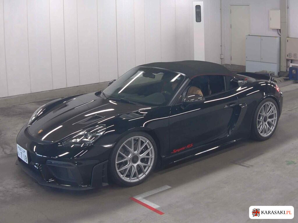 Porsche 718 Spyder 2024 z aukcji japońskiej