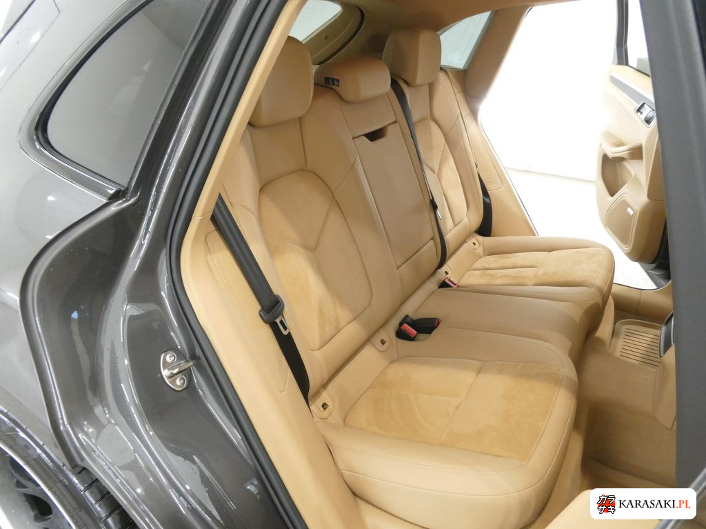 Porsche Macan 2014 z aukcji japońskiej