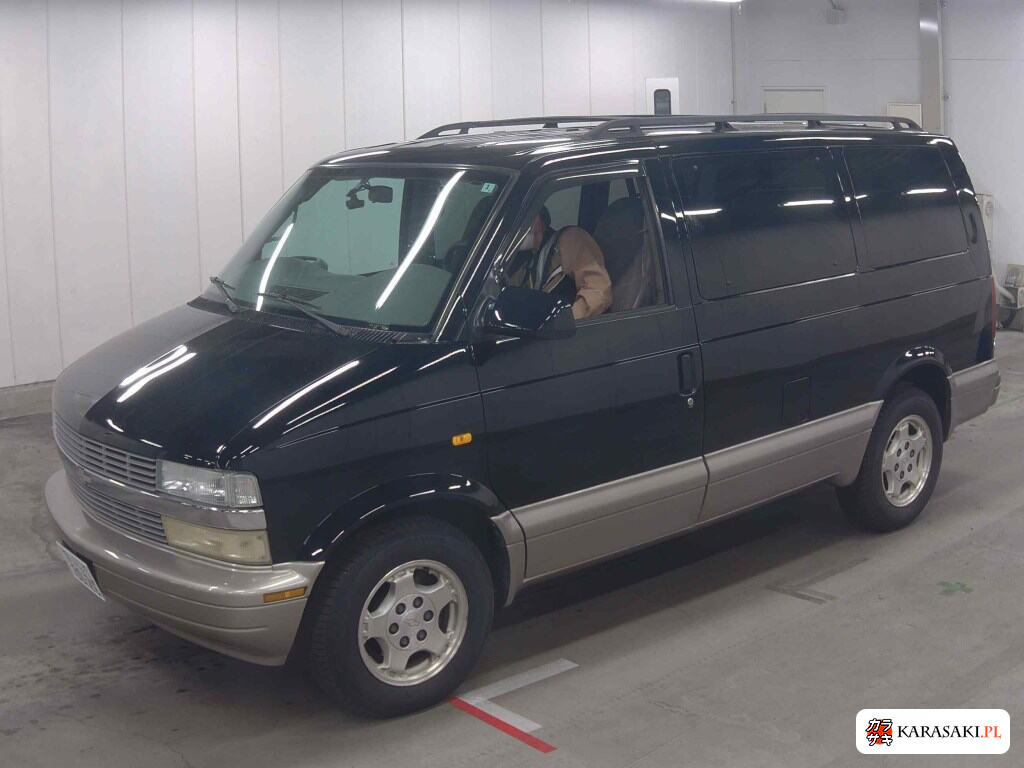 Chevrolet Astro 2005 z aukcji japońskiej
