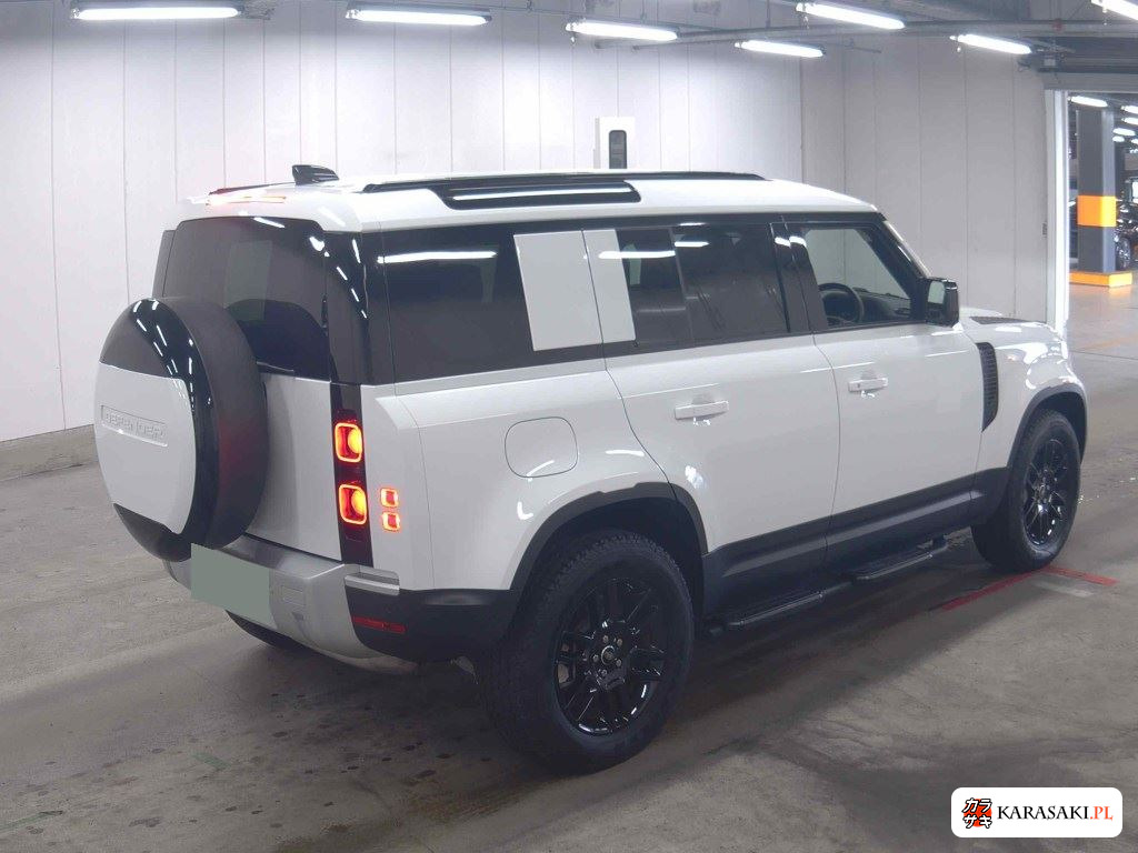 Land Rover Defender 2025 z aukcji japońskiej