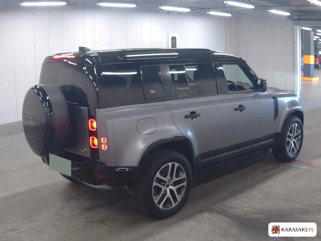 Land Rover Defender 2023 z aukcji japońskiej