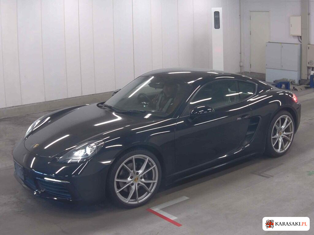 Porsche 718 Cayman 2017 from a Japanese auction