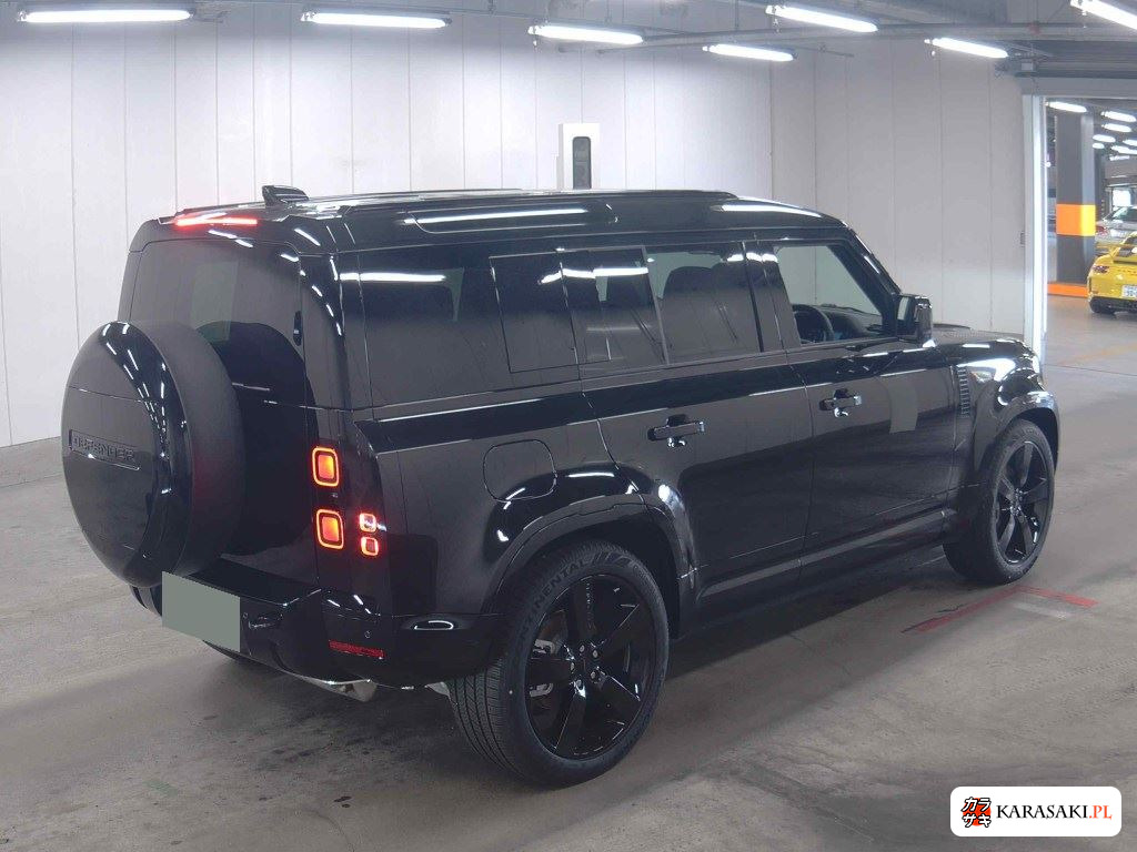 Land Rover Defender 2026 z aukcji japońskiej