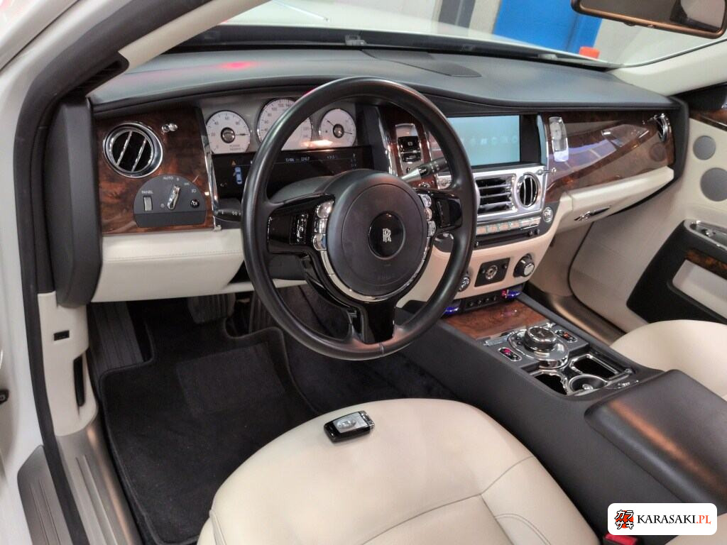 Rolls-Royce Ghost 2013 z aukcji japońskiej
