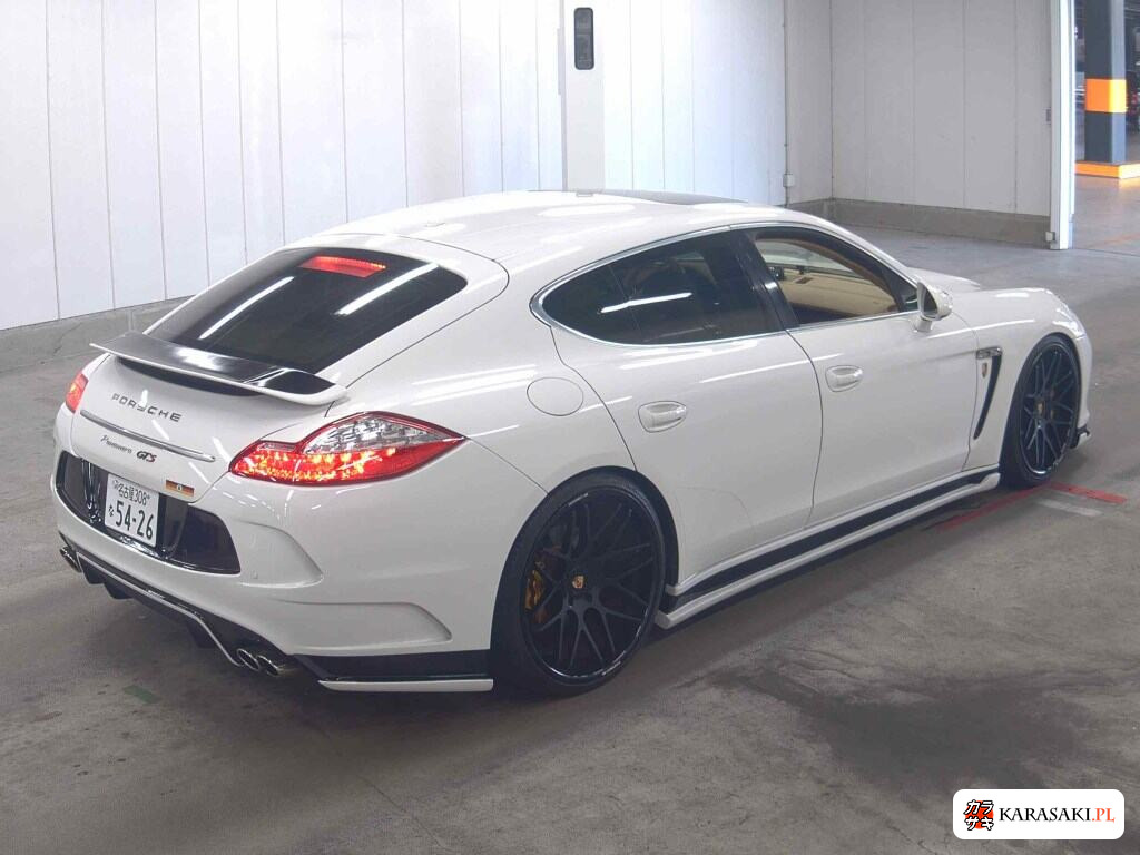 Porsche Panamera 2011 з японського аукціону