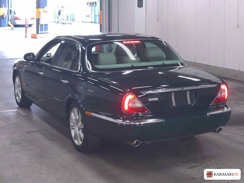 Jaguar XJ 2003 z aukcji japońskiej