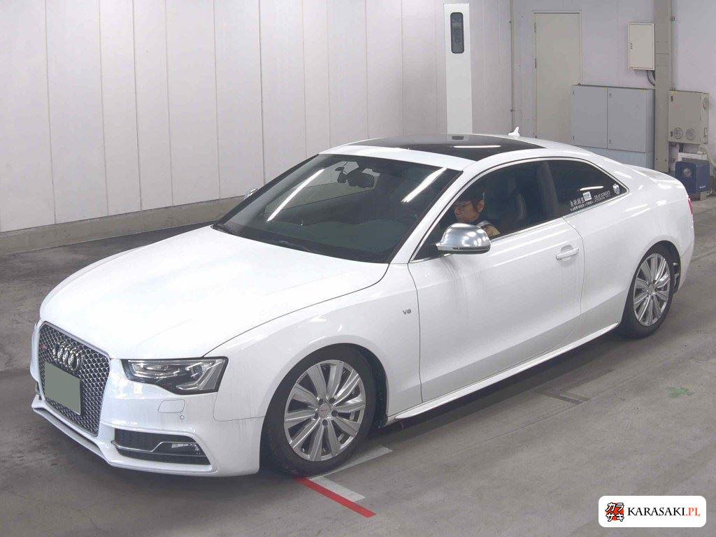 Audi S5 2009 from a Japanese auction
