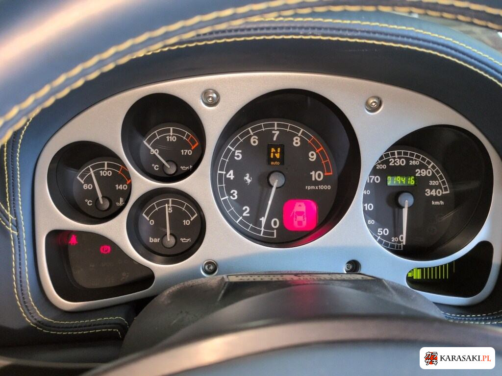 Ferrari 360 2003 z aukcji japońskiej