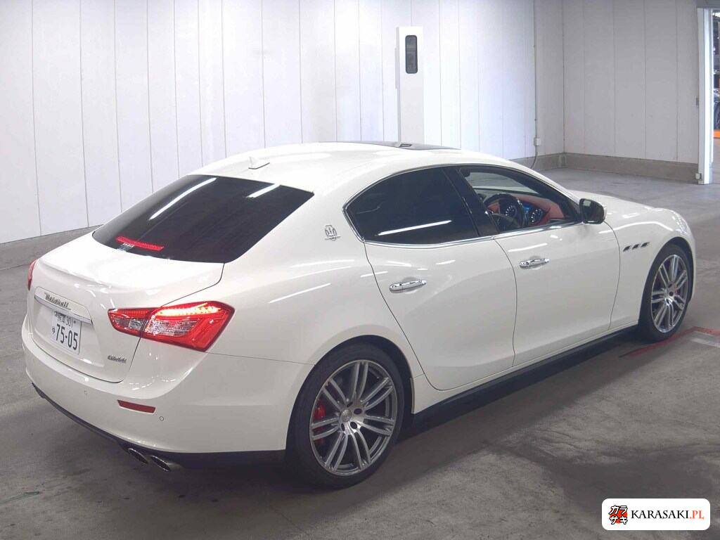 Maserati Ghibli 2016 з японського аукціону