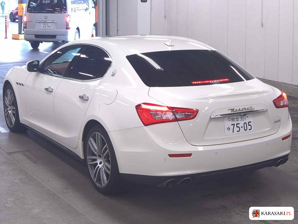 Maserati Ghibli 2016 з японського аукціону