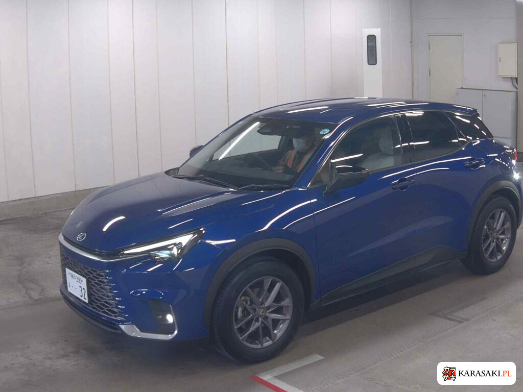 Lexus LBX 2025 z aukcji japońskiej