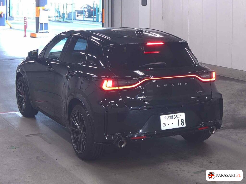 Lexus LBX 2025 z aukcji japońskiej